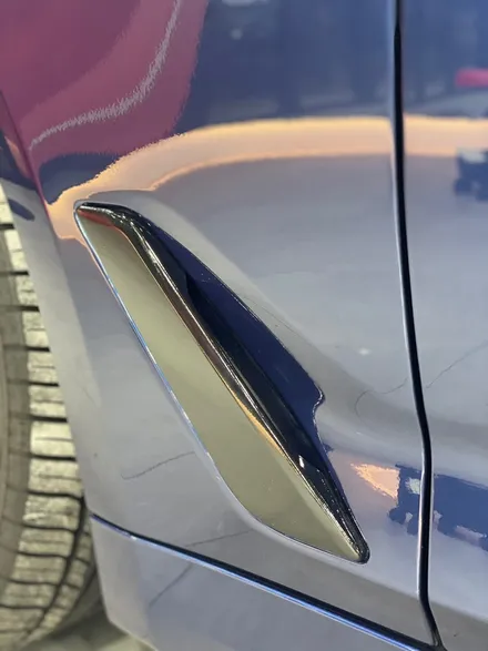 부산 랩핑&디테일링관리 전문점 스펙터클 코리아 하단 : BMW 5 시리즈 루프스킨/전체 크롬 랩핑 시공 / 부산 사하구 하단동