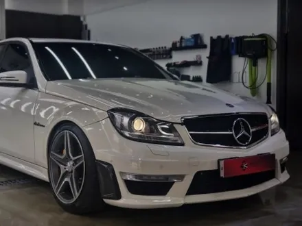 벤츠 c63amg 블랙유광 크롬죽이기 시공 / 부산 강서구