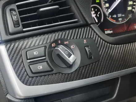 BMW 5시리즈 부산 명지 실내카본 랩핑 시공 / 부산 강서구