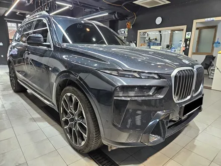 차량 석회물 제거를 위한 정밀광택!!/ BMW X7 M40i/  수원 영통 광교 / 프리미엄 디테일링 센터 /153디테일링 / 경기 수원