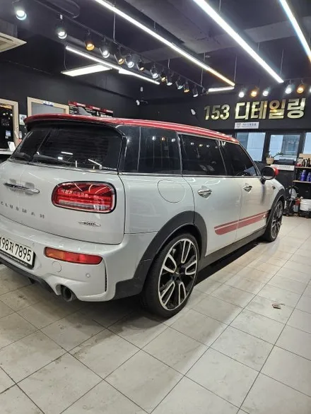 빨간색은 더욱 선명하게 검은색은 진하게!! 미니클럽맨  정밀광택  / 수원 영통 광교 / 프리미엄 디테일링 센터 153디테일링 / 경기 수원