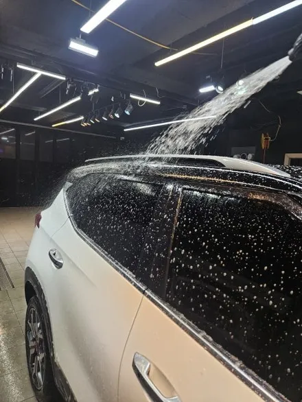 석회 물 제거 복원 광택 / 기아 셀토스 / 수원 영통 광교 / 프리미엄 디테일링 센터 153디테일링 / 경기 수원