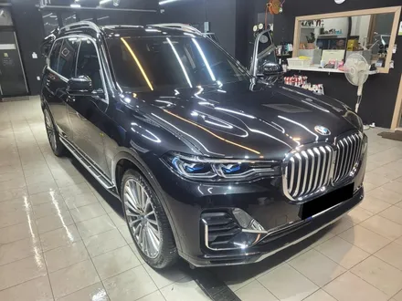 BMW X7  디테일링 세차 / 수원 광교 153 디테일링센터 / 경기 수원