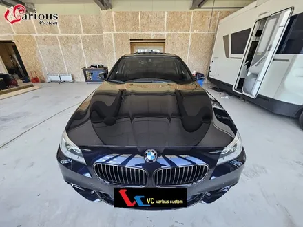 수입차 실내 튜닝 전문 BMW F10 5시리즈 스키스루 시공 / 김포