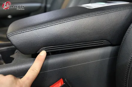 아우디 A6 콘솔 매립형 공기 청정기 시공 / 김포