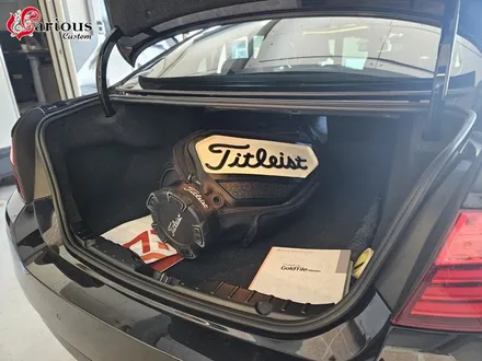 수입차 실내 튜닝 전문 BMW F10 5시리즈 스키스루 시공 / 김포