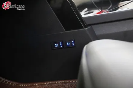 랜드로버 올뉴디스커버리5 전좌석 통풍시트 시공 / 김포