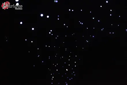 벤츠 EQE 고급스러움을 더하는 실내 무드등 천장 스타 라이트 / 김포