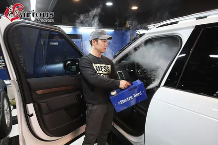 햇살이 뜨겁게 느껴지는 차 안에서는 역시 통풍시트 유용해요 / 김포