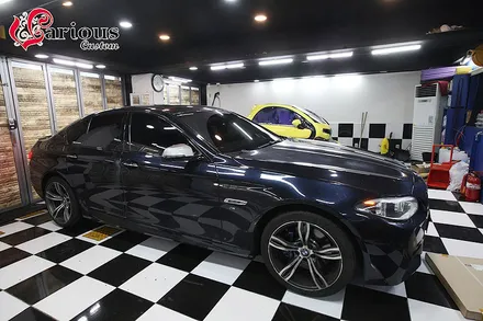 BMW 페이스리프트 520d 멋진 오너와 너무 잘어울리는 블루 엠비언트 라이트 / 김포