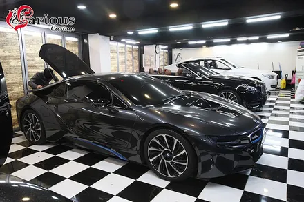 뒷모습까지 매력발산 되는 BMW i8의 완성을 원한다면? / 김포