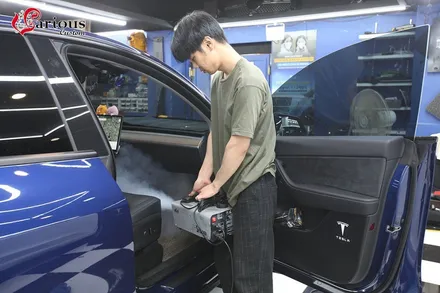 테슬라 모델Y 통풍시트,워크인 스위치로 부족한 옵션 채우기 / 김포