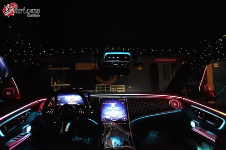 벤츠 EQE 고급스러움을 더하는 실내 무드등 천장 스타 라이트 / 김포