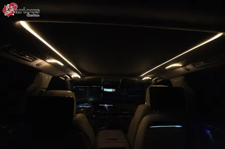 캐딜락 에스컬레이드 루프 엠비언트,LED 워크인 스위치,전동 테이블 옵션 시공 / 김포