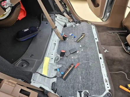 벤츠 W213 E클래스 시트개조 스키스루 시공 / 김포
