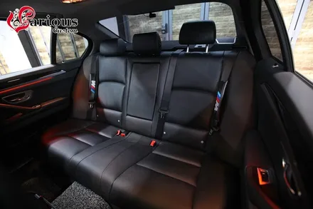 BMW 528i 3가지 함께라 차량안이 더 든든한 느낌이네요 / 김포