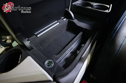 BMW i8 취향에 맞는 실내로 바꿔주기 / 김포