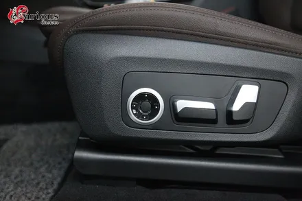 BMW X4의 주행을 편안하게. 럼버서포트,LED 워크인 스위치 / 김포