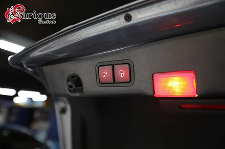 벤츠 E클래스에 가장 이상적인 옵션! 전동트렁크 / 김포