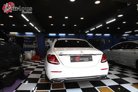 벤츠 E300에 전동트렁크와 통풍시트만 있다면 완벽해요. / 김포