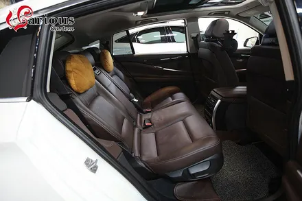 BMW 5GT 뒷좌석 각도 조절로 승차감 높일수 있어요 / 김포