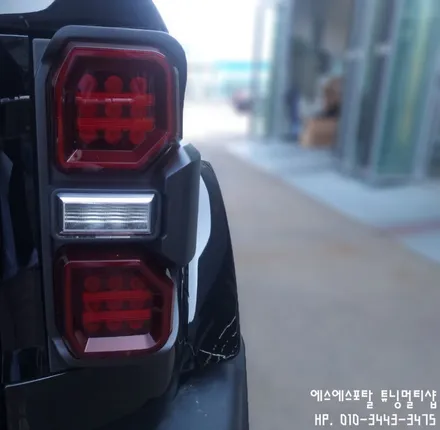 포드브롱코 외관 튜닝 테일램프&브레이크등,본넷가드,듀얼배기머플러 작업 / 평택, 안성, 오산