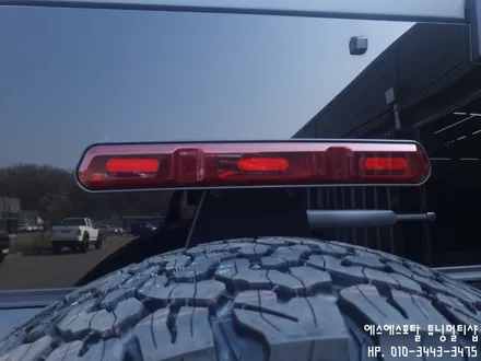 포드브롱코 외관 튜닝 테일램프&브레이크등,본넷가드,듀얼배기머플러 작업 / 평택, 안성, 오산