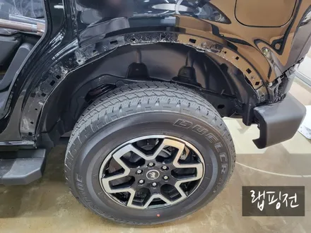 브롱코 아우터뱅크스  신차출고 즉시 그레이색상으로 전체 시공 완료합니다. / 평택, 안성, 오산