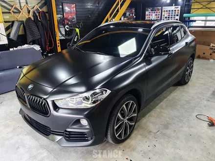BMW X2 사틴블랙 전체랩핑 - 성남자동차랩핑/분당랩핑/판교랩핑/스탠스(STANCE) / 성남시 수정구 사송동