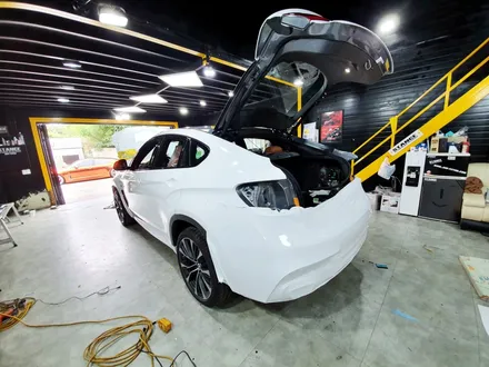 BMW X6 M50D 유광 화이트 전체 랩핑 / 성남 랩핑 /분당 랩핑 / 판교 랩핑 / 스탠스 (STANCE) / 성남시 수정구 사송동