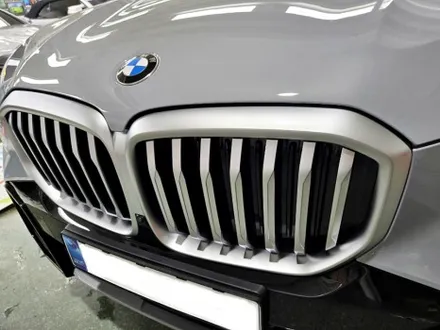 BMW X5 아이코닉 글로우 무광 블랙 키드니 그릴 교체 / 사이드 미러 고광택 블랙 랩핑 / 성남랩핑 / 분당 랩핑 / 판교 랩핑 / 스탠스 ( STANCE ) / 성남시 수정구 사송동