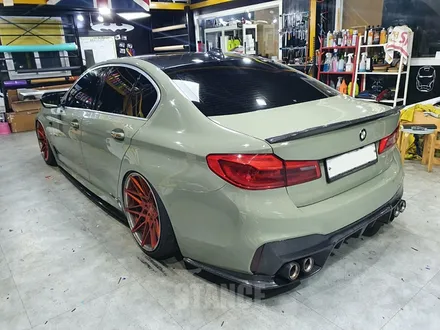 BMW g30 이노즈텍 카키그린 전체랩핑 - 도장면같은 깊은 광택의 랩핑필름이 필요할 때! / 판교자동차랩핑/성남랩핑/분당랩핑/스탠스(STANCE) / 성남시 수정구 사송동
