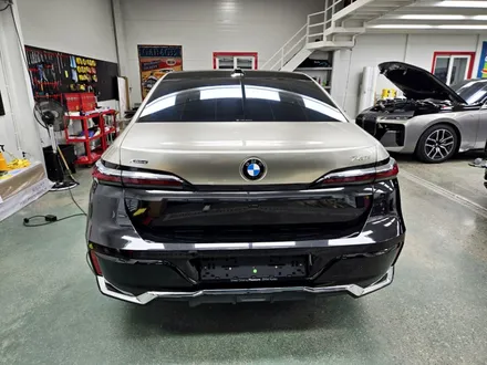 BMW 740I 샴페인 골드 듀오톤 랩핑 / 실내 PPF 시공. / 분당 랩핑 / 판교 랩핑 / 성남 랩핑 / 스탠스 ( STANCE ) / 성남시 수정구 사송동
