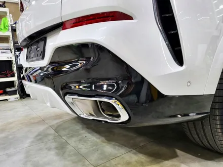 BMW X6 크롬 딜리트 / 루프스킨 / 블랙 유광 그릴 교체 / 성남랩핑 / 분당랩핑 / 판교랩핑 / 스탠스 (STANCE) / 성남시 수정구 사송동