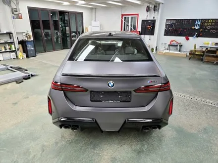 BMW M5 샤틴 그레이 전체 랩핑 시공 / 성남 랩핑 / 분당 랩핑 / 판교 랩핑 / 스탠스 (STANCE) / 성남시 수정구 사송동