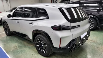 BMW XM 마리나 블루 LB 고광택 필름 샤틴 실버 전체 카스킨 / 성남 랩핑 / 분당 랩핑 / 판교 랩핑 / 스탠스 ( STANCE ) / 성남시 수정구 사송동