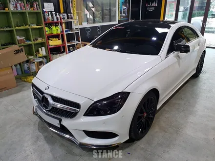 벤츠 CLS 사틴레드 전체랩핑 - 성남자동차랩핑/분당랩핑/판교랩핑/스탠스(STANCE) / 성남시 수정구 사송동