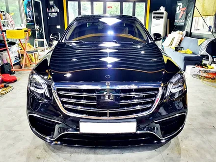벤츠 S63 AMG 화이트 유광 전체 카스킨! 성남/분당/판교/스탠스랩핑 / 성남시 수정구 사송동