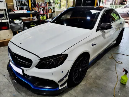 벤츠 C63 AMG 샤틴 블랙 전체랩핑 분당랩핑/판교랩핑/성남랩핑 스탠스(STANCE) / 성남시 수정구 사송동