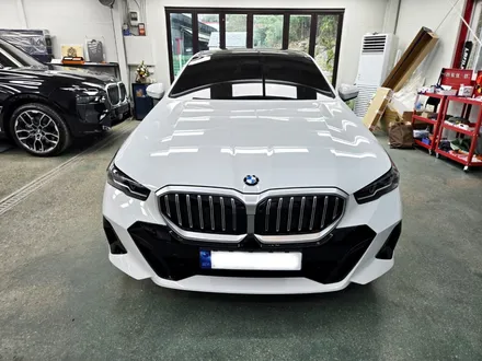 BMW 5시리즈 범퍼 / 보닛 / 하이그로시 파츠 PPF 시공 / 성남 PPF / 분당 PPF / 판교 PPF / 스탠스 ( STANCE ) / 성남시 수정구 사송동