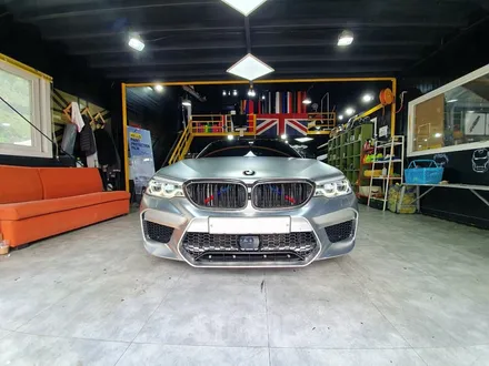 BMW g30 이노즈텍 카키그린 전체랩핑 - 도장면같은 깊은 광택의 랩핑필름이 필요할 때! / 판교자동차랩핑/성남랩핑/분당랩핑/스탠스(STANCE) / 성남시 수정구 사송동