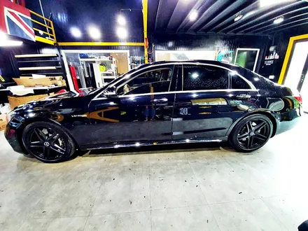 벤츠 S63 AMG 화이트 유광 전체 카스킨! 성남/분당/판교/스탠스랩핑 / 성남시 수정구 사송동