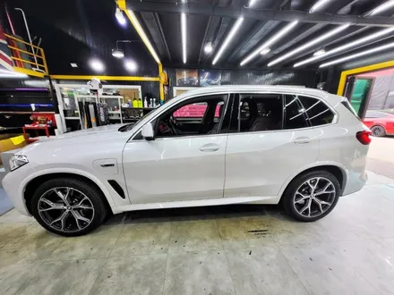 BMW X5 LB 고광택 필름 유광 블랙 전체 랩핑 / 성남 랩핑 / 분당 랩핑 / 판교 랩핑 / 스탠스 (STANCE) / 성남시 수정구 사송동