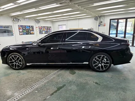 BMW 740D 크롬 딜리트 / 크롬 죽이기 / 성남 랩핑 / 분당 랩핑 / 판교 랩핑 / 스탠스 ( STANCE ) / 성남시 수정구 사송동