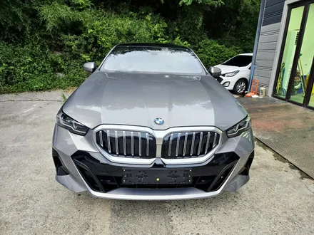 BMW 530I 블랙 하이그로시 보호 PPF 시공으로 지문, 스크래치 완벽 차단 / 스탠스 (STANCE) / 성남시 수정구 사송동