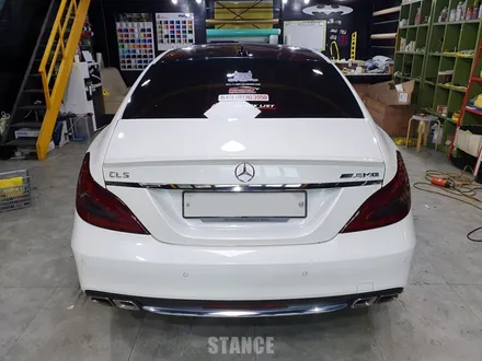 벤츠 CLS 사틴레드 전체랩핑 - 성남자동차랩핑/분당랩핑/판교랩핑/스탠스(STANCE) / 성남시 수정구 사송동