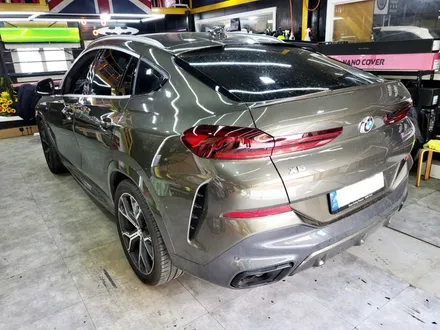 BMW X6 크롬 딜리트 시공 + 테일램프 스모그 PPF + 엠블럼 카본 포인트 시공 / 스탠스 ( STANCE ) / 성남시 수정구 사송동