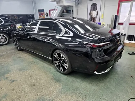BMW 750E 샴페인 골드 듀오톤 랩핑 / 전체 PPF 시공 / 스탠스 (STANCE) / 성남시 수정구 사송동