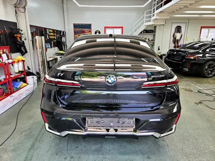 BMW I7 샴페인 골드 듀오톤 랩핑 시공 / 실내 PPF / 성남 랩핑 / 분당 랩핑 / 판교 랩핑 / 스탠스 (STANCE) / 성남시 수정구 사송동