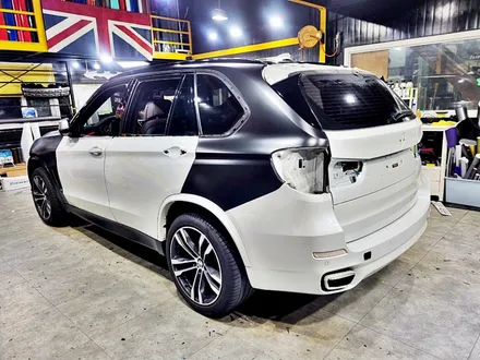 BMW X5 M50D 샤틴 블랙 전체 카스킨! 성남/분당/판교 스탠스랩핑 / 성남시 수정구 사송동